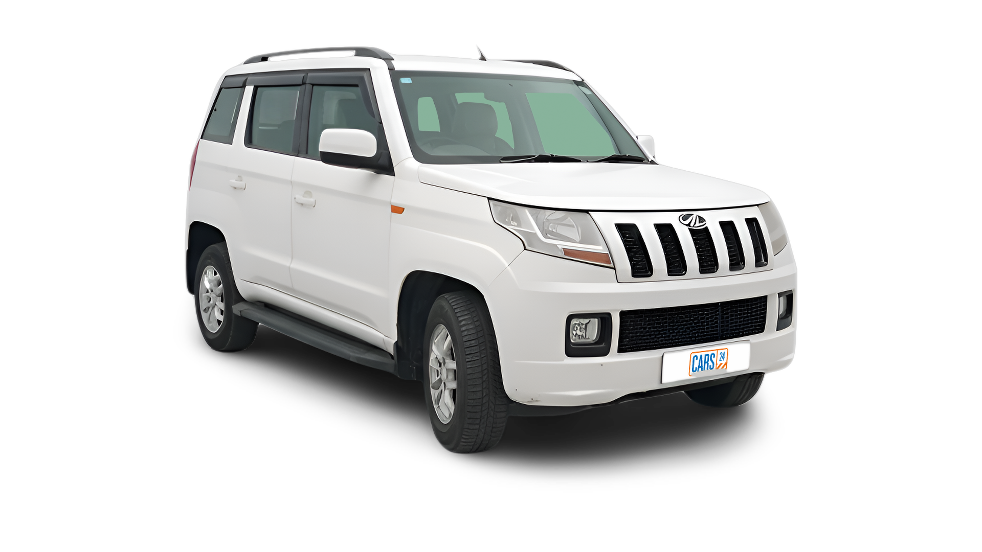 Mahindra TUV300-img